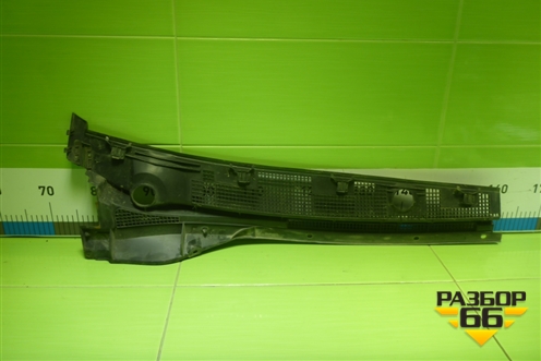 Решетка стеклоочистителей левая (MR533285) для Mitsubishi Lancer-9  с 2003-2008г (Лансер)