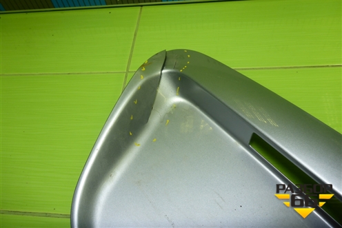 Накладка крышки багажника (MR379016) для Mitsubishi Lancer-9  с 2003-2008г (Лансер)