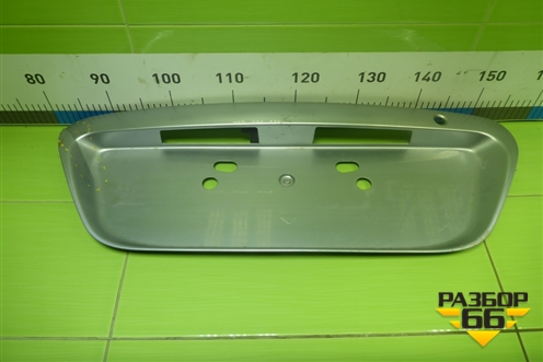 Накладка крышки багажника (MR379016) для Mitsubishi Lancer-9  с 2003-2008г (Лансер)