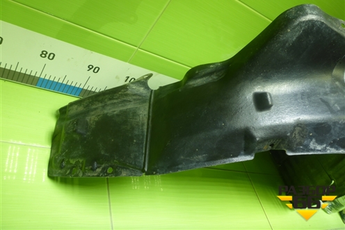 Локер передний правый (MN126808) для Mitsubishi Lancer-9  с 2003-2008г (Лансер)