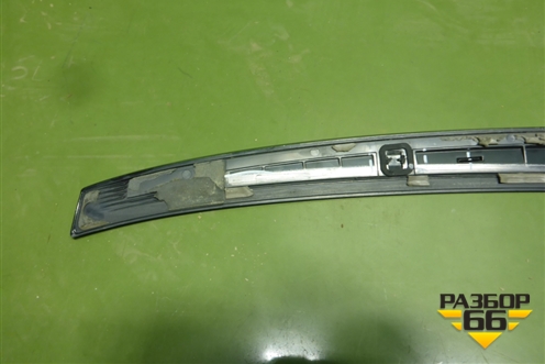 Спойлер на дверь багажника (6600062304) для Geely Tugella с 2019г (Тугелла)