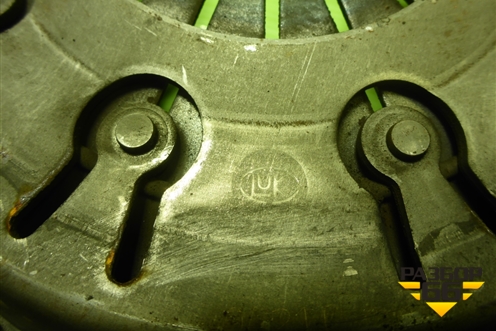 Корзина сцепления (1.6л 4G18) для Mitsubishi Lancer-9  с 2003-2008г (Лансер)