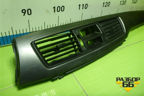 Накладка на торпедо (MR532228) для Mitsubishi Lancer-9  с 2003-2008г (Лансер)