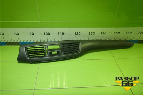 Накладка на торпедо (MR532228) для Mitsubishi Lancer-9  с 2003-2008г (Лансер)