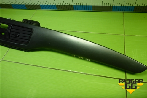 Накладка на торпедо (MR532228) для Mitsubishi Lancer-9  с 2003-2008г (Лансер)