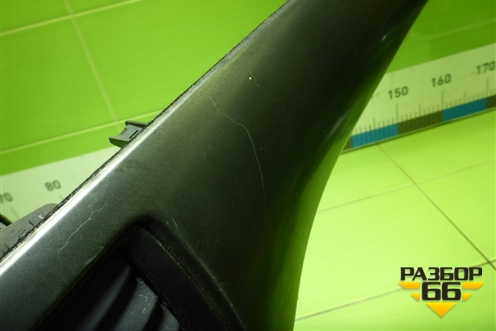 Накладка на торпедо (MR532228) для Mitsubishi Lancer-9  с 2003-2008г (Лансер)