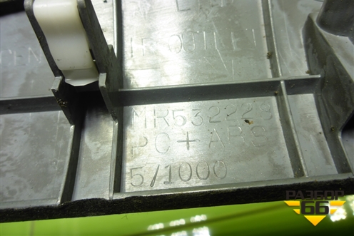 Накладка на торпедо (MR532228) для Mitsubishi Lancer-9  с 2003-2008г (Лансер)