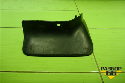 Брызговик задний правый (седан) (MN126480) для Mitsubishi Lancer-9  с 2003-2008г (Лансер)