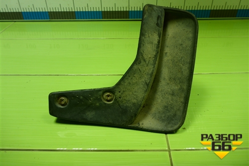 Брызговик задний правый (седан) (MN126480) для Mitsubishi Lancer-9  с 2003-2008г (Лансер)