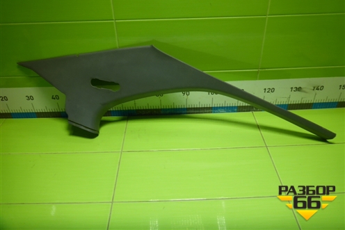 Обшивка стойки задняя верхняя левая (8585025000) для Hyundai Aсcent с 2000г (Акцент)