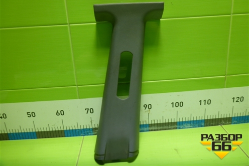 Обшивка стойки центральная верхняя правая (8584025100) для Hyundai Aсcent с 2000г (Акцент)