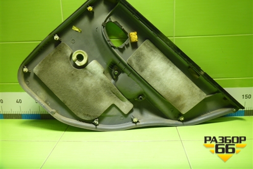 Обшивка двери задней левой под механику для Hyundai Aсcent с 2000г (Акцент)