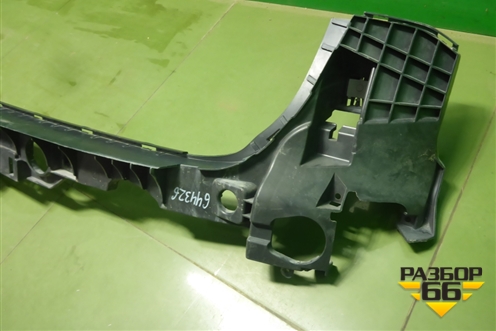 Кронштейн заднего бампера центральный (83A807385) для Audi Q3 с 2018-2025г (Ку 3)