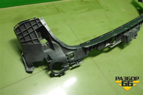 Кронштейн заднего бампера центральный (83A807385) для Audi Q3 с 2018-2025г (Ку 3)