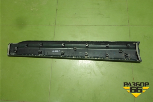 Накладка двери передней правой (6600125112) для Geely Coolray с 2019-2025г (Кулрей)