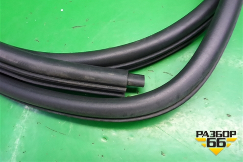 Уплотнитель двери задней левой для BMW 3-серия Е46 с 1998-2005г