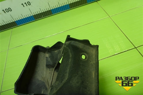 Накладка переднего крыла правого (64319245596) для BMW X5 F15 с 2013г (Х5 Ф15)