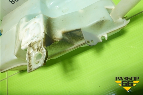 Бачок омывателя лобового стекла (BV6113K175A) для Ford Focus 3 с 2011г (Фокус)