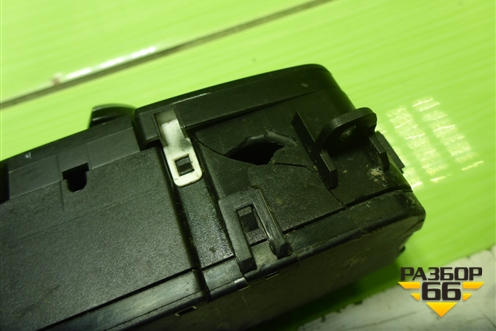 Модуль управления света фар (9390202) для BMW X5 F15 с 2013г (Х5 Ф15)