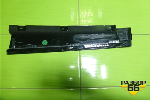 Накладка двери задней левой на рамку (6213311XKV3AA) для Tank 500 с 2022-2025г