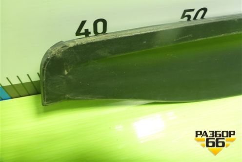 Накладка двери передней правой (87724M0000) для Hyundai Creta с 2016-2021г (Крета)