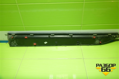 Накладка двери передней правой (87724M0000) для Hyundai Creta с 2016-2021г (Крета)