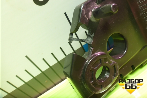 Кронштейн переднего бампера правый (2803402XKN04A) для Haval Dargo с 2022г (Дарго)