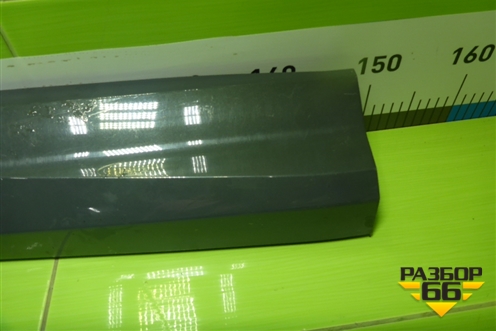 Накладка двери передней правой (83A853960A) для Audi Q3 с 2018-2025г (Ку 3)