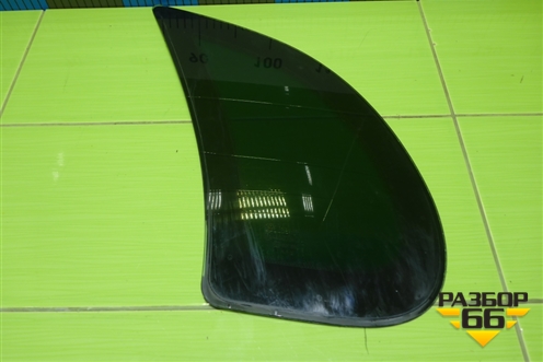 Стекло глухое левое (хетчбэк) для VAZ Kalina/Калина