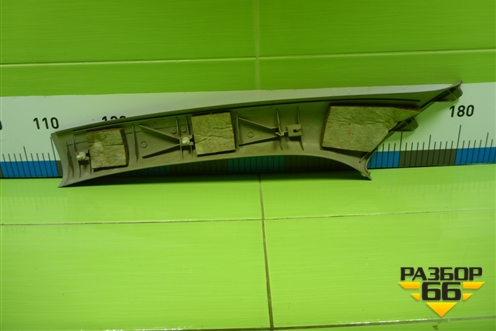 Обшивка стойки лобового стекла правая (2N11N03198BHW) для Ford Fusion с 2002г (Фьюжн)