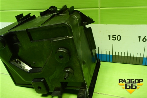 Ящик под аккумулятор (2S6T10723BD) для Ford Fusion с 2002г (Фьюжн)