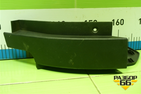 Накладка на торпедо (боковая правая) (2N11N044C61AA) для Ford Fusion с 2002г (Фьюжн)