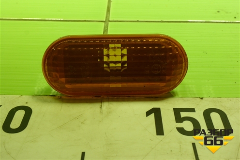 Повторитель на крыло (2S6A13K354A) для Ford Fusion с 2002г (Фьюжн)