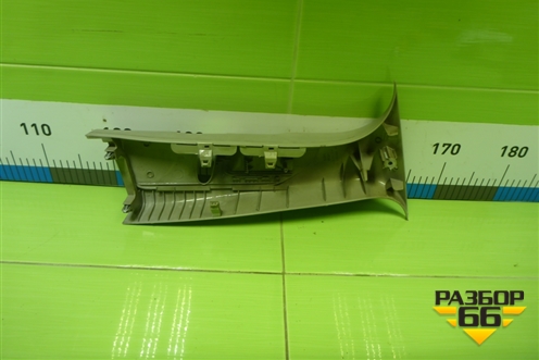 Обшивка стойки центральная верхняя левая (2N11N24583AMW) для Ford Fusion с 2002г (Фьюжн)