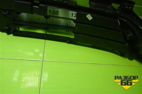 Решетка в передний бампер центральная (8893183318) для Geely Cityray с 2024-2025г (Ситирей)