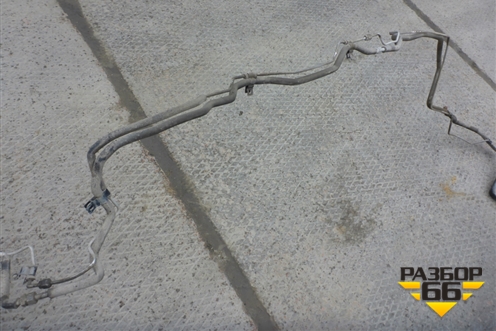 Трубки кондиционера (на задний отопитель) для Mitsubishi Pajero/Montero с 2007г (Паджеро 4/Монтеро)