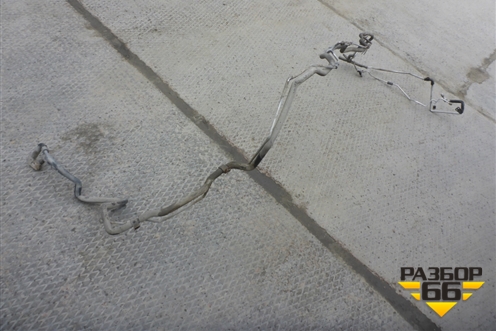 Трубки кондиционера (на задний отопитель) для Mitsubishi Pajero/Montero с 2007г (Паджеро 4/Монтеро)