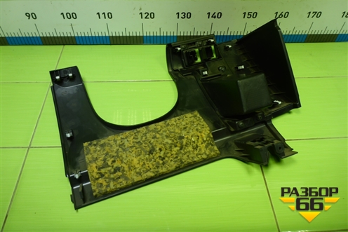 Накладка на торпедо (под рулём) (CC2964281) для Mazda Mazda 5 с 2005-2010г