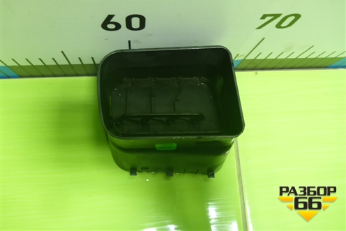 Дефлектор воздушный центральный (правый) для Renault Logan II с 2012г (Логан)