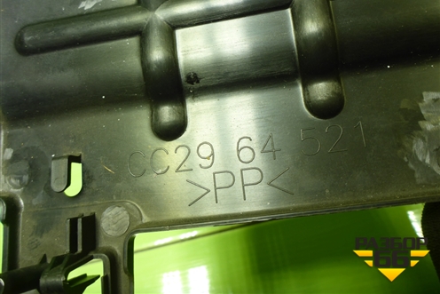 Накладка на торпедо (правая) (CC2964521) для Mazda Mazda 5 с 2005-2010г