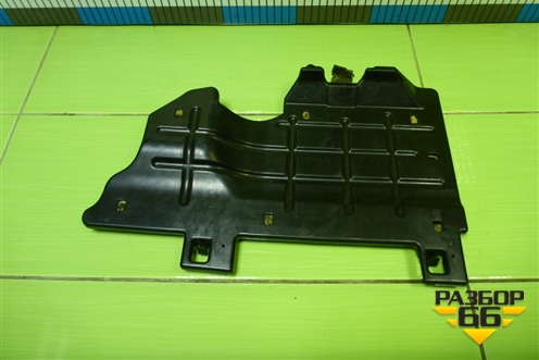 Накладка на торпедо (правая) (CC2964521) для Mazda Mazda 5 с 2005-2010г