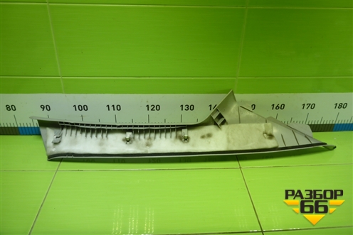 Обшивка стойки лобового стекла левая (C23668170) для Mazda Mazda 5 с 2005-2010г