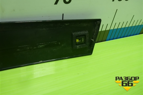 Накладка двери задней левой (на рамку) (83250S8000) для Hyundai Palisade с 2018г (Палисад)