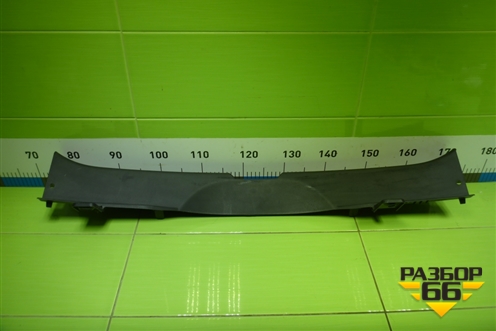 Обшивка багажника на заднюю панель (C2356889X) для Mazda Mazda 5 с 2005-2010г