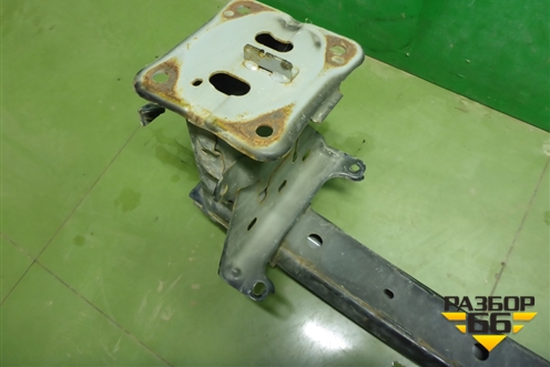 Усилитель переднего бампера для Mazda Mazda 5 с 2005-2010г