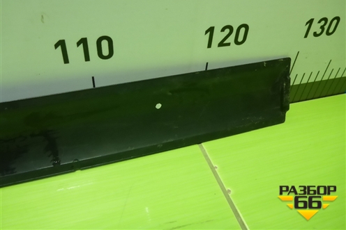 Накладка двери передней правой (21908212140) для VAZ Granta/Гранта