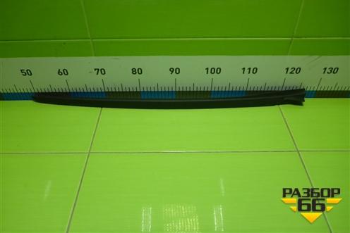 Молдинг лобового стекла правый (51137475010) для BMW 4-серия G22 с 2020г