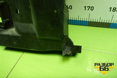 Диффузор вентилятора для Peugeot 307 с 2001-2007г