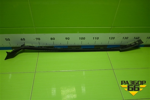 Молдинг лобового стекла левый (7553660020) для Toyota Land Cruiser (300) с 2021г (Ленд Крузер)