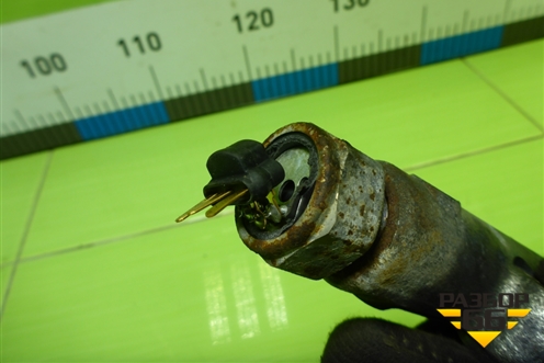 Рейка топливная рампа (2.0л RF) для Mazda Mazda 5 с 2005-2010г